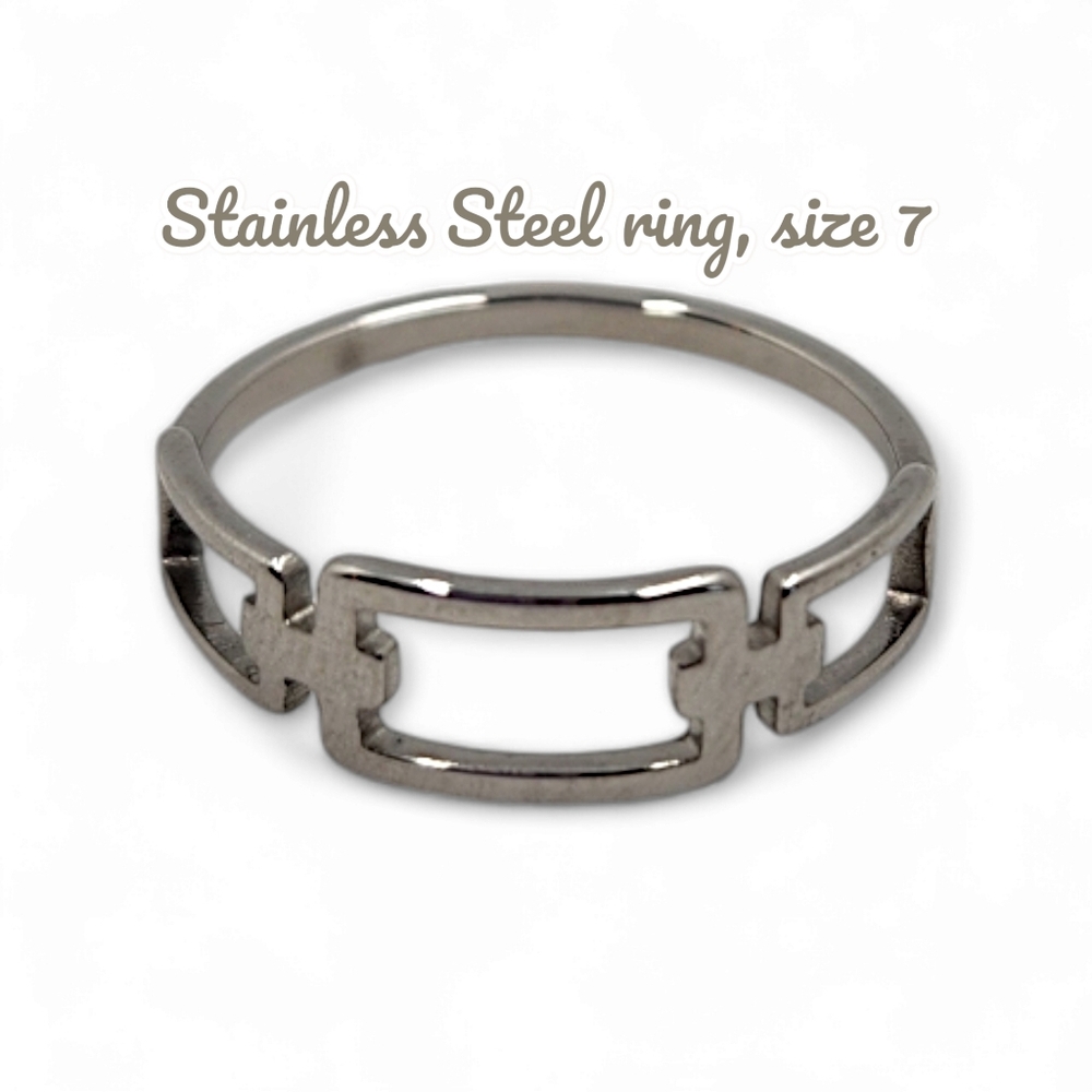 Stainless Steel Minimalist style ring , size 7